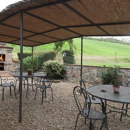 Agriturismo Le Buche Di Viesca Реджелло Экстерьер фото