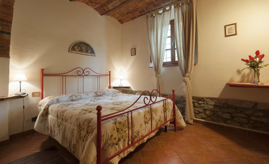 Agriturismo Le Buche Di Viesca Реджелло Экстерьер фото