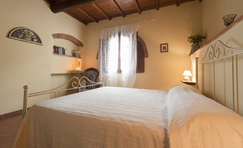 Agriturismo Le Buche Di Viesca Реджелло Экстерьер фото