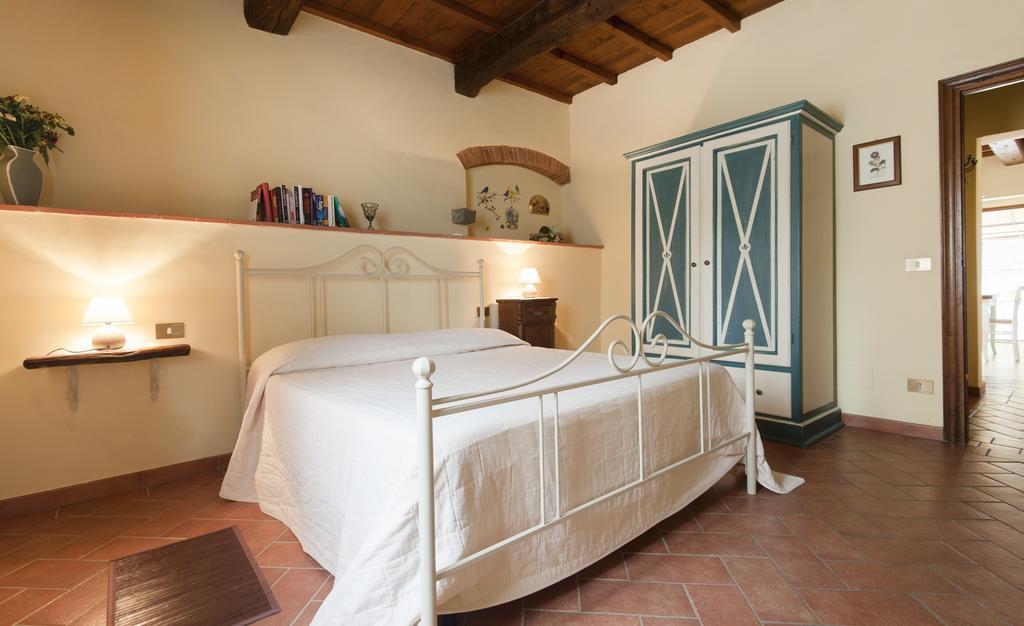 Agriturismo Le Buche Di Viesca Реджелло Экстерьер фото